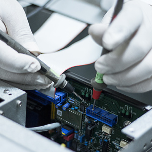 Mantenimiento y reparación Eq. Lab.